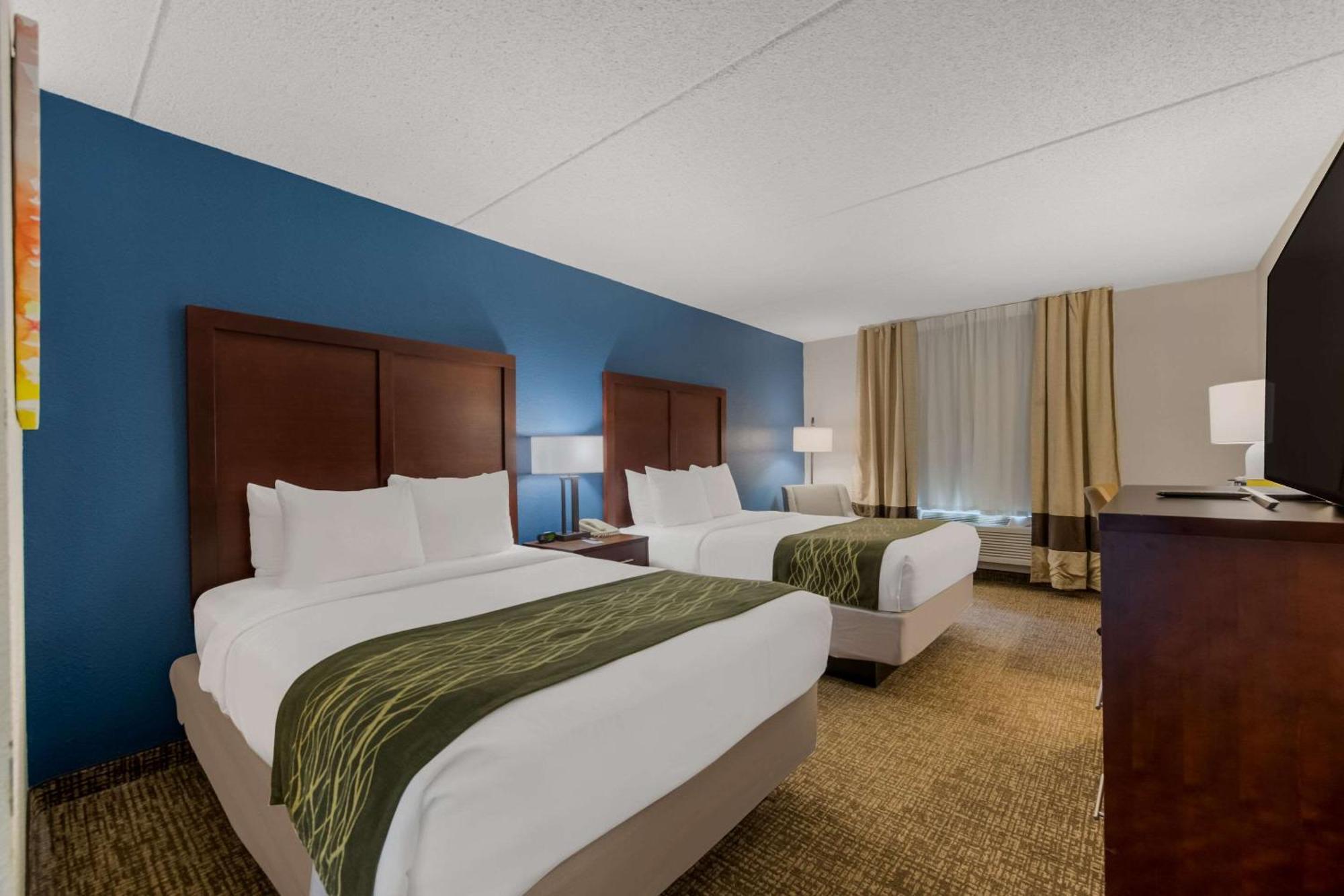 Comfort Inn Newport News - Hampton I-64 Екстериор снимка