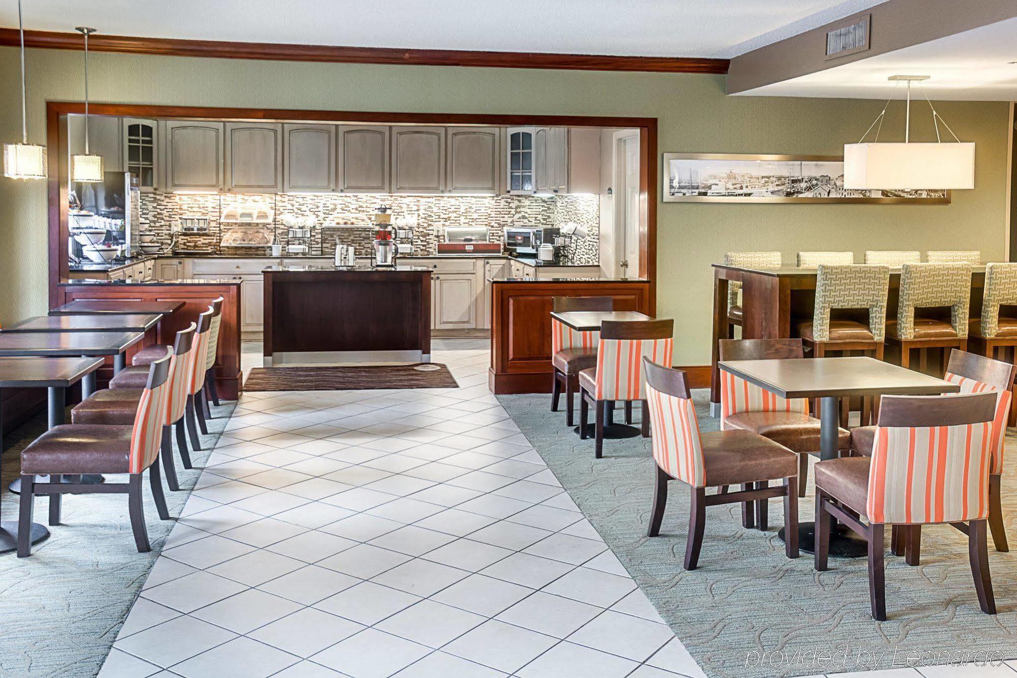 Comfort Inn Newport News - Hampton I-64 Екстериор снимка