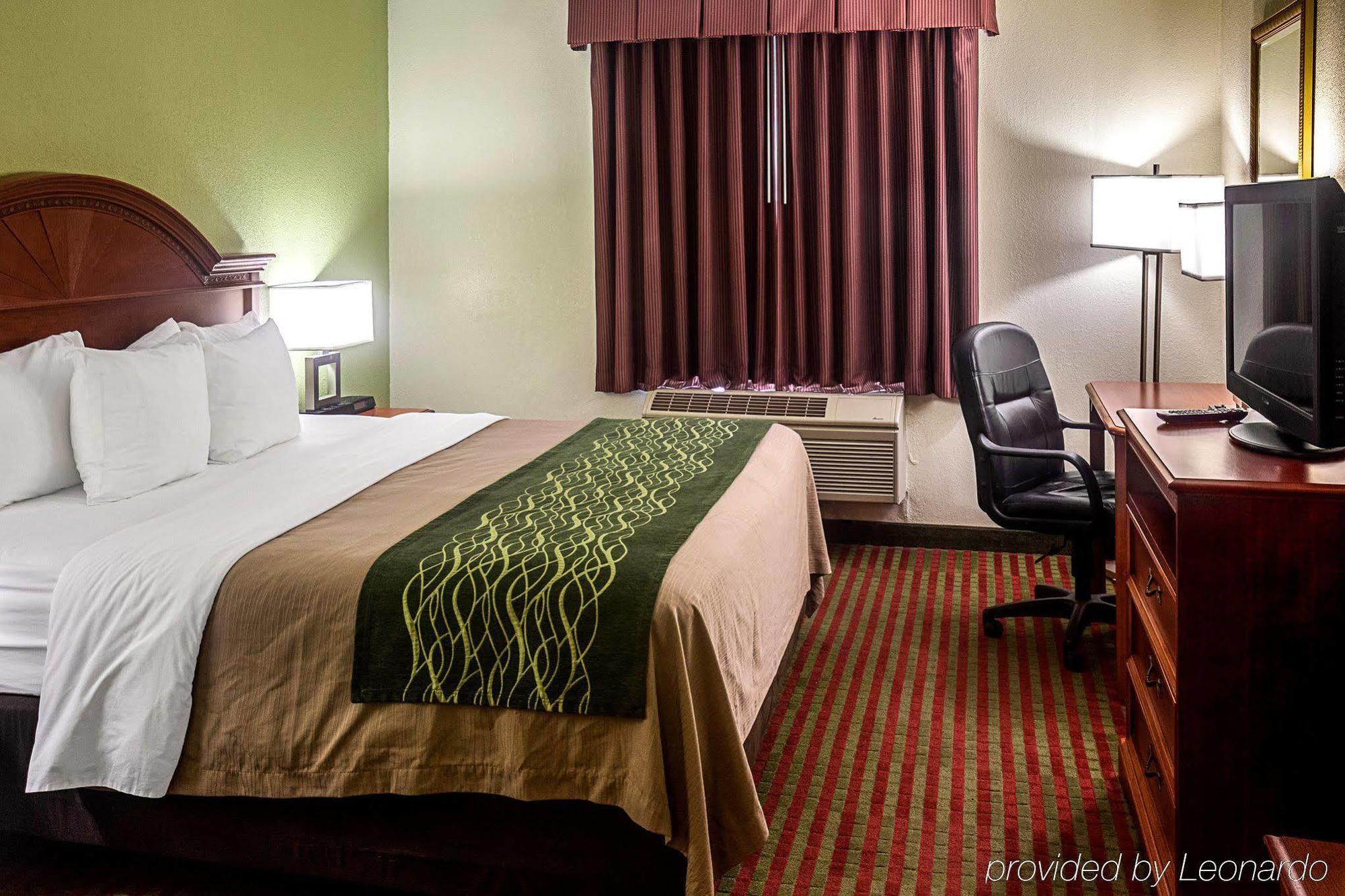 Comfort Inn Newport News - Hampton I-64 Екстериор снимка