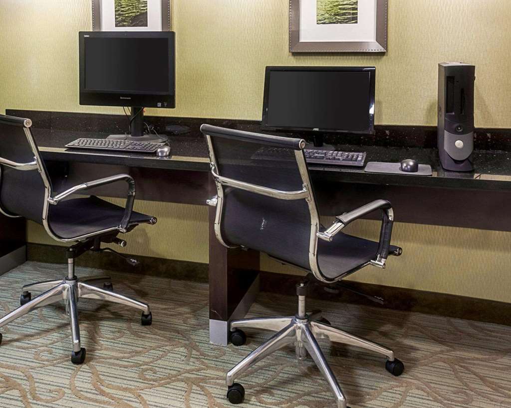 Comfort Inn Newport News - Hampton I-64 Съоръжения снимка