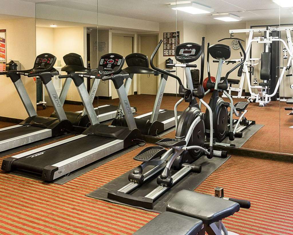 Comfort Inn Newport News - Hampton I-64 Съоръжения снимка
